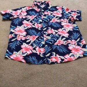 🌸NEW🌸 Hawaiian Flower Top